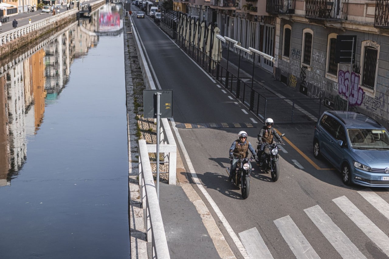 Moto Guzzi V7 Centenario e Triumph Street Twin: questione di PEDIGREE